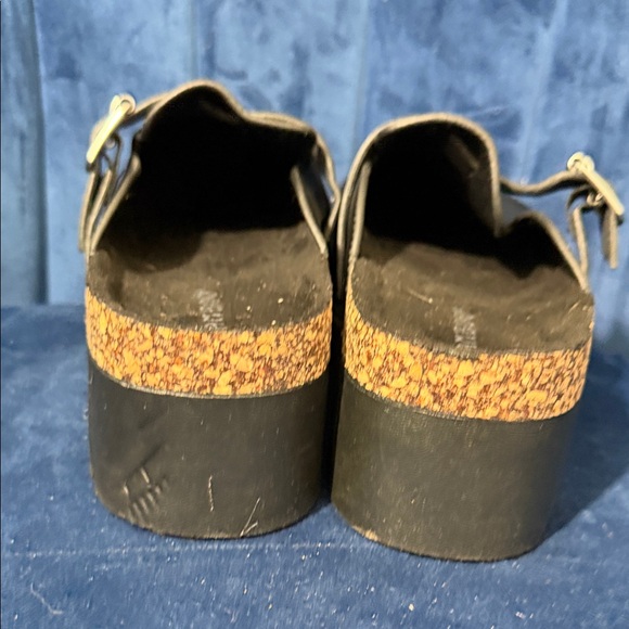 Bamboo Black Platform Clogs with Buckle Women’s Size 6 NWOT - Picture 7 of 7